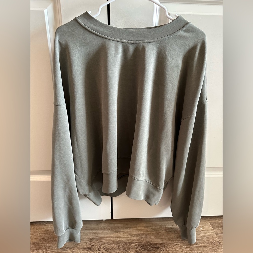 Lululemon Softstreme Perfectly Oversized Cropped Crew